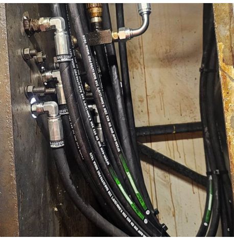 SAE100R1 Single Wire Braid Hydraulics Hose - Silflo Enduromax (1).jpg